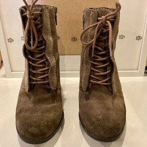 clarks evendale page bootie